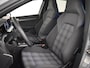 Volkswagen Golf 1.5 eHybrid GTE 272PK DSG/AUTO | Glazen panorama-dak | Head-up display | Achteruitrijcamera | Navigatie | Dodehoek detectie | Stoel/stuurverwarming | Matrix-led | Apple carplay Android auto | DAB | 18"LMV