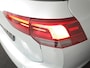 Volkswagen Golf 1.5 eTSI Life VARIANT 150PK DSG | Navigatie | Stoelverwarming | Trekhaak |