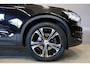 Volvo XC40 2.0 T4 Momentum |Carplay|Adaptive|Stoelverwrm|