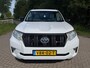 Toyota Land Cruiser 150 2.8 D-4D-F Comfort Window Van