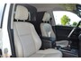 Toyota Land Cruiser 150 2.8 D-4D-F Comfort Window Van