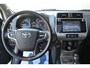 Toyota Land Cruiser 150 2.8 D-4D-F Executive Window Van