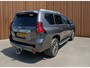 Toyota Land Cruiser 150 2.8 D-4D-F Executive Window Van