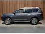 Toyota Land Cruiser 150 2.8 D-4D-F Executive Window Van