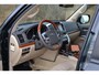 Toyota Land Cruiser 200 V8 4.5 V8 D-4D Executive Window van