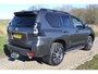 Toyota Land Cruiser 150 2.8 D-4D-F Executive Window Van