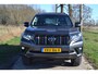 Toyota Land Cruiser 150 2.8 D-4D-F Executive Window Van