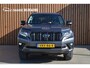 Toyota Land Cruiser 150 2.8 D-4D-F Executive Window Van