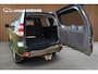 Toyota Land Cruiser 150 2.8 D-4D-F LX Window Van