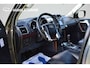 Toyota Land Cruiser 150 2.8 D-4D-F LX Window Van