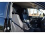 Toyota Land Cruiser 150 2.8 D-4D-F Professional Window Van