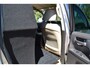 Toyota Land Cruiser 200 V8 4.5 V8 D-4D Executive Standard Roof Window Van