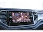 Volkswagen T-Roc 1.5 TSI 150pk Sport | Navigatie | Achteruitrijcamera | Trekhaak