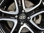 Hyundai i20 1.0 T-GDI Comfort / Dealer onderhouden / Cruise control / Navigatie / Achteruitrijcamera / Apple Carplay Android Auto / Climate control / Parkeersensoren achter / Lichtmetalen wielen 15“ /