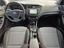 Hyundai i20 1.0 T-GDI Comfort / Dealer onderhouden / Cruise control / Navigatie / Achteruitrijcamera / Apple Carplay Android Auto / Climate control / Parkeersensoren achter / Lichtmetalen wielen 15“ /