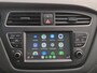 Hyundai i20 1.0 T-GDI Comfort / Dealer onderhouden / Cruise control / Navigatie / Achteruitrijcamera / Apple Carplay Android Auto / Climate control / Parkeersensoren achter / Lichtmetalen wielen 15“ /