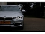 BMW 3-Serie Touring 320i High Executive*NL-Auto*Perfect Onderh.*Leder/Stoelverw./Gr. Navi/Keyless Entry+Go/LED/Climate-Control/Cruise-Control/17 inch LM*