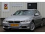 BMW 3-Serie Touring 320i High Executive*NL-Auto*Perfect Onderh.*Leder/Stoelverw./Gr. Navi/Keyless Entry+Go/LED/Climate-Control/Cruise-Control/17 inch LM*