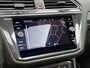 Volkswagen Tiguan Allspace 1.5 TSI R-Line Business+ 7p. | Automaat | Navigatie | Trekhaak | Stoel/stuur verwarming | Camera | Panorama dak | Airco |