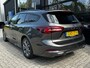 Ford Focus Wagon 1.0 Hybrid 155 PK ST Line | STUUR, STOEL EN VOORRUITVERWARMING| NAVIGATIE + APPLE CARPLAY/ANDROID AUTO| PARKEERSENSOREN| FULL LED| DEALER ONDERHOUDEN|