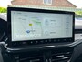 Ford Focus Wagon 1.0 Hybrid 155 PK ST Line | STUUR, STOEL EN VOORRUITVERWARMING| NAVIGATIE + APPLE CARPLAY/ANDROID AUTO| PARKEERSENSOREN| FULL LED| DEALER ONDERHOUDEN|