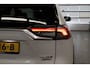 Toyota RAV4 2.5 Hybrid AWD Bi-Tone | Innovation-pakket | Panodak |