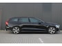 Volvo V60 2.0 T8 Recharge AWD R-Design | Bowers & Wilkins | Panoramadak | Trekhaak | Stoelverwarming |