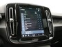 Volvo XC40 Single Motor Extended Range Ultimate 78 kWh 252pk Dealer O.H. | Panodak | Adaptive Cruise | 360 Camera | Harman / Kardon | Warmtepomp | Sportstoelen Memory & Verwarmd | Google Assistent | Keyless | Blis | Apple Carplay | DAB |