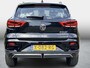 MG MG ZS EV Long Range Comfort 70 kWh SoH 95,9% / Afneembare Trekhaak / New Model / Fabrieksgarantie 12-2030 / Stoelverwarming / Black Pack / Achteruitrijcamera /