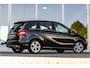 Mercedes-Benz B-klasse 180 Prestige | Automaat | Leder | Afn. Trekhaak | NL Auto