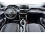 Peugeot 208 1.2 PureTech Active Pack | Parkeersensoren | Navigatie | USB-aansluiting | Apple/Android carplay | Bluetooth | Cruise control | Lichtmetalen velgen | Airco