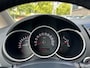 Kia Venga 1.6 CVVT ExecutiveLine AUTOMAAT | Navi | Camera | Schuifdak |