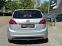 Kia Venga 1.6 CVVT ExecutiveLine AUTOMAAT | Navi | Camera | Schuifdak |