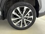 Toyota Corolla Cross Hybrid 140 Dynamic Plus | Stuur-Stoelverwarming | Parkeersensoren | Apple Carplay / Android Auto |
