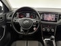 Volkswagen T-Roc 1.5 TSI Style Business | Pano | Carplay | Trekhaak | Adap. Cruise | Navi | Parkeersens.