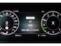 Land Rover Discovery Sport P300e 1.5 R-Dynamic Black Pack HSE NL-auto [ 1e Eigenaar Pano Adaptive Cruise Meridian Trekhaak ]