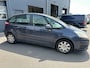 Citroën C4 Picasso 1.8 met trekhaak en APK tot 01-2027!