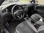 Volkswagen Tiguan 1.5 TSI 150 PK DSG R-Line Black Style | Trekhaak | Matrix LED IQ-Light | ACC | Camera | Stuur/Stoelverwarming | 19" | Dealeronderhouden