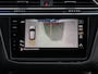 Volkswagen Tiguan 1.5 TSI 150 PK DSG R-Line Black Style | Trekhaak | Matrix LED IQ-Light | ACC | Camera | Stuur/Stoelverwarming | 19" | Dealeronderhouden