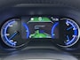 Toyota RAV4 2.5I Hybride Leer+Verwarming+Memory Adap.Cruise Navi Camera Ecc Apple Carplay Android Auto Miracast™ Elek.Achterklep Active Stuur+Voorruit+Achterbankverwarming Keyless Lane Assist Privacy Glas Lmv Elek.Stoel Bluetooth Led