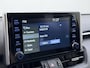 Toyota RAV4 2.5I Hybride Leer+Verwarming+Memory Adap.Cruise Navi Camera Ecc Apple Carplay Android Auto Miracast™ Elek.Achterklep Active Stuur+Voorruit+Achterbankverwarming Keyless Lane Assist Privacy Glas Lmv Elek.Stoel Bluetooth Led