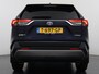 Toyota RAV4 2.5I Hybrid Leder+Verwarming+Memory Adap.Cruise Navi Camera Ecc Apple Carplay Android Auto Miracast™ Elek.Achterklep Active Stuur+Voorruit+Achterbankverwarming Keyless Lane Assist Privacy Glas Lmv Elek.Stoel Bluetooth Led