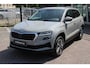 Skoda Karoq 1.0 TSI 110pk Ambition TOUR / Navigatie by APP / LM 17 inch / Parkeersensoren A / LED / Wegkl trekhaak