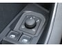 Skoda Karoq 1.0 TSI 110pk Ambition TOUR / Navigatie by APP / LM 17 inch / Parkeersensoren A / LED / Wegkl trekhaak