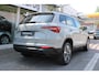 Skoda Karoq 1.0 TSI 110pk Ambition TOUR / Navigatie by APP / LM 17 inch / Parkeersensoren A / LED / Wegkl trekhaak