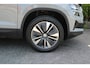 Skoda Karoq 1.0 TSI 110pk Ambition TOUR / Navigatie by APP / LM 17 inch / Parkeersensoren A / LED / Wegkl trekhaak