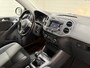 Volkswagen Tiguan 1.4 TSI Easyline, Airco, Cruise, Hoge instap, Clima, Keurige auto, Trekhaak, Lichtmetaal, All season banden, Prijs incl. nieuwe apk, beurt en 3 mnd garantie