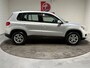 Volkswagen Tiguan 1.4 TSI Easyline, Airco, Cruise, Hoge instap, Clima, Keurige auto, Trekhaak, Lichtmetaal, All season banden, Prijs incl. nieuwe apk, beurt en 3 mnd garantie