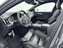 Volvo S60 2.0 T5 Intro Edition | Elektrische trekhaak 1800kg | Achteruitrij camera | Elektrische stoelen | Schuif/kanteldak | Dodehoek detectie |