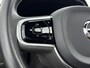 Volvo S60 2.0 T5 Intro Edition | Elektrische trekhaak 1800kg | Achteruitrij camera | Elektrische stoelen + Memory | Schuif/kanteldak | Dodehoek detectie |